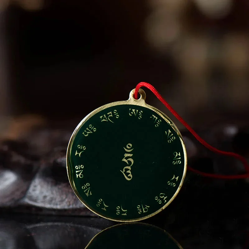 Amulette en contexte