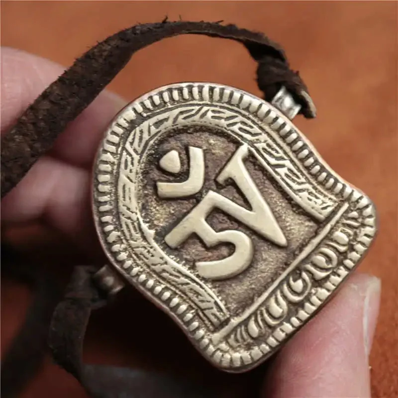 Amulette Bouddhiste Tibétaine Ancienne - Cadeau Spirituel