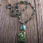 Collier Cristal Pierre Verte Rectangulaire