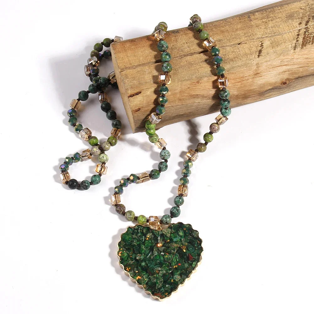 Collier Coeur Pierre Naturelle Verte