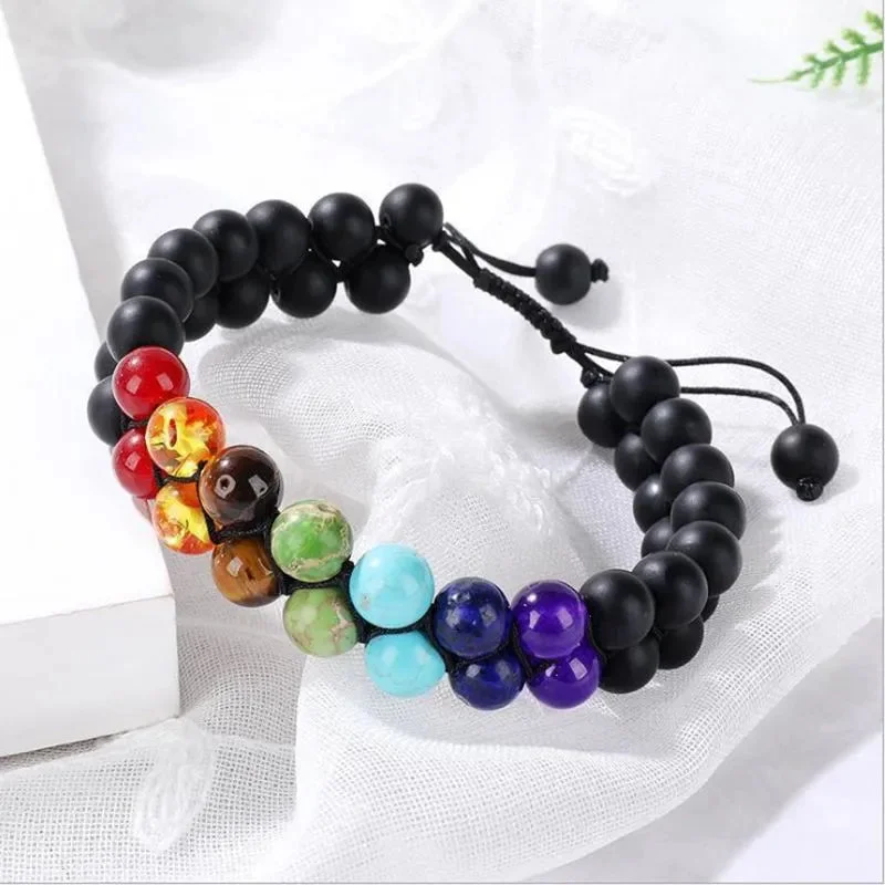 Bracelet Chakra Pierre Guérison sur fond zen