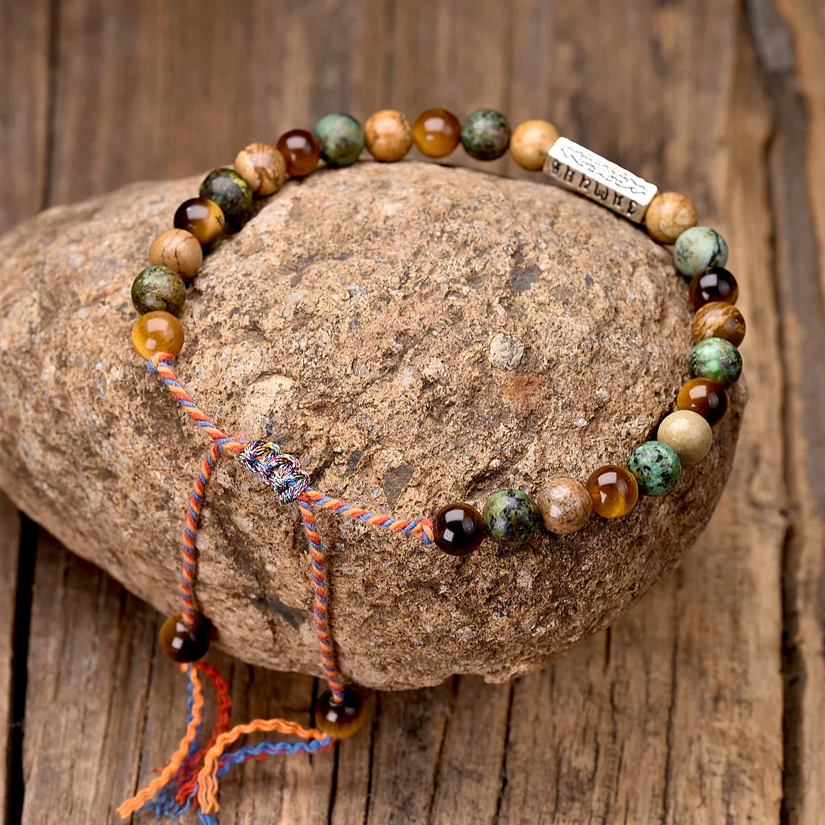 Détails du Bracelet Tibétain Pierres Naturelles Om