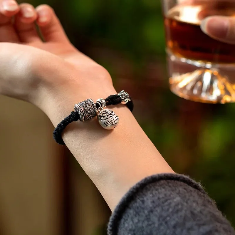 Détails du Bracelet Tibétain Noir