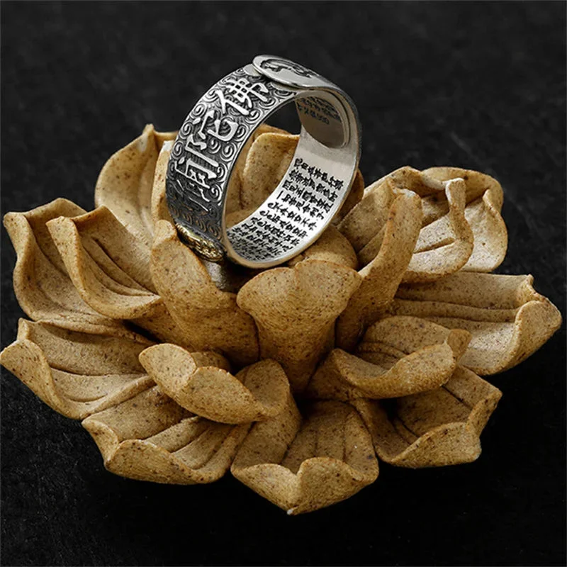 Détails de la Bague Ouverte Bouddhiste