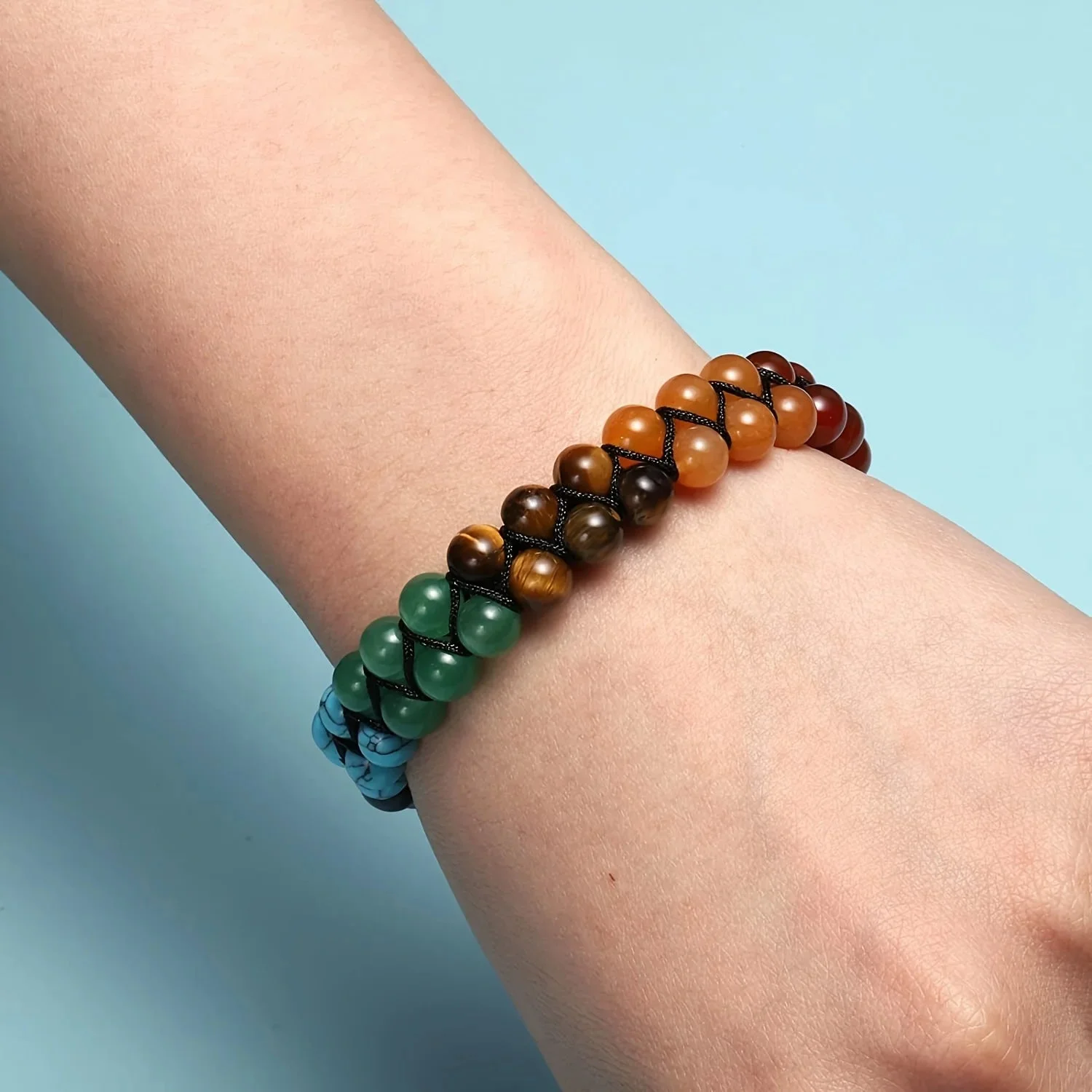 Bracelet Chakra Om en action