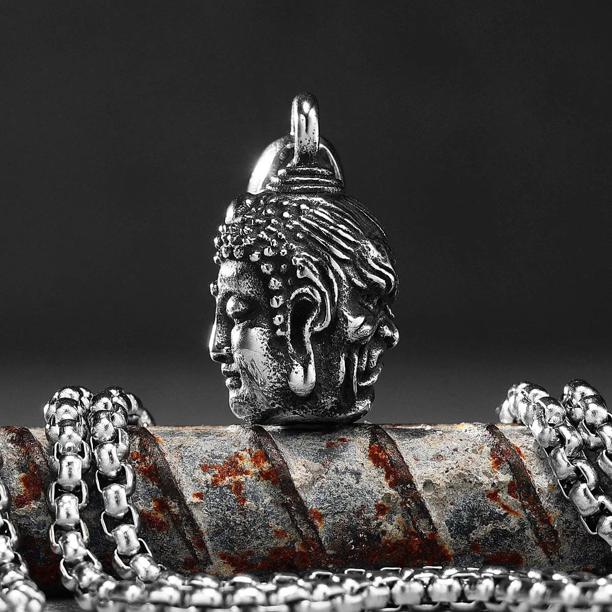 Détails du Pendentif Bouddha Démon
