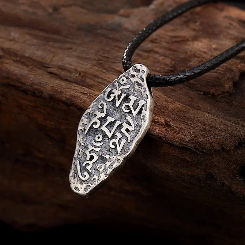 Amulette Mantra Tibétain Ancestral avec cordon
