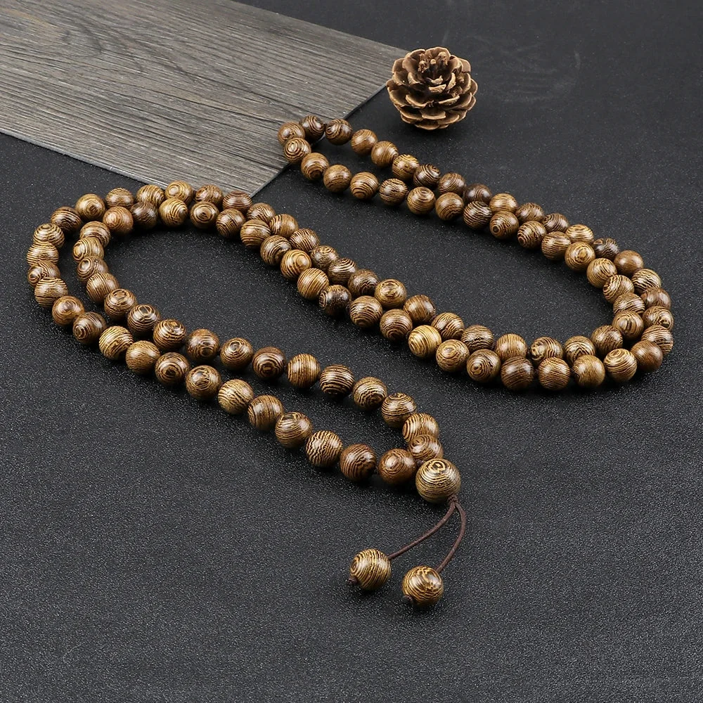 Collier Mala Tibétain en Bois porté