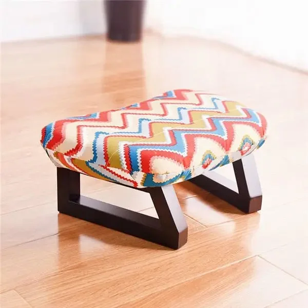 Banc de méditation avec coussin coloré