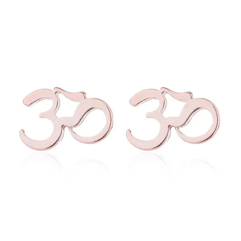 Boucle d'oreille Om en or rose