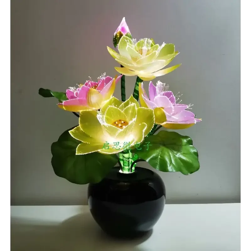 Lampe Fleur de Lotus en lumière