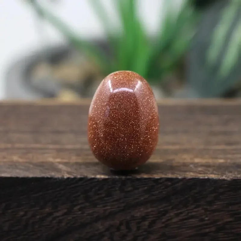 Oeuf de Yoni Pierre dorée rouge