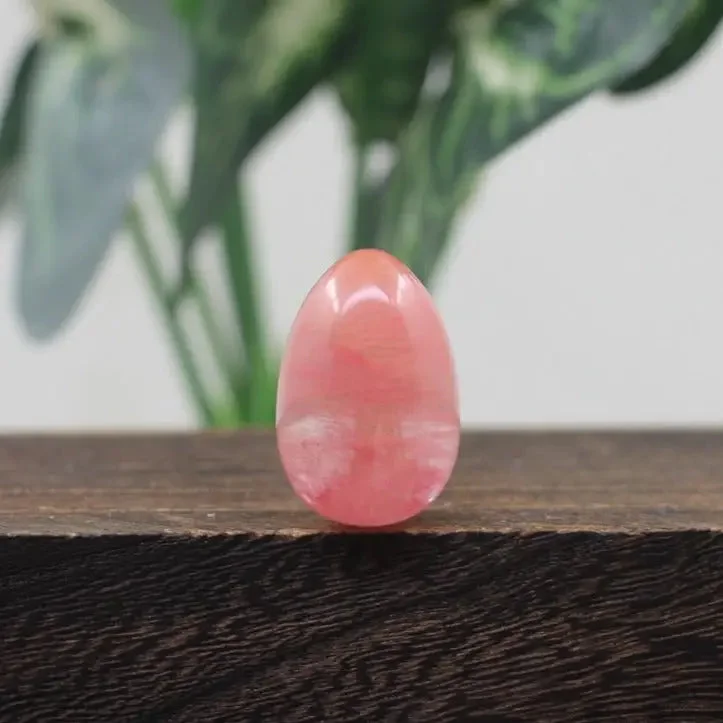 Oeuf de Yoni Quartz cerise